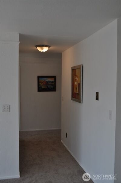 10110 Greenwood Avenue N #306, Seattle, WA 98133 - Photo 7