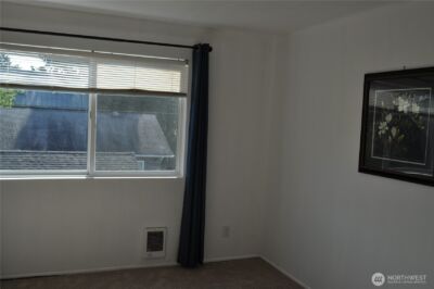10110 Greenwood Avenue N #306, Seattle, WA 98133 - Photo 8