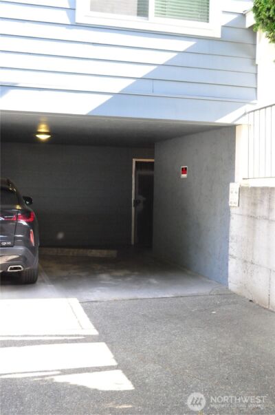 10110 Greenwood Avenue N #306, Seattle, WA 98133 - Photo 10