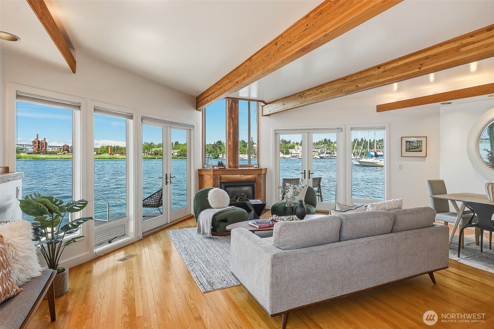 10 E Roanoke Street #8, Seattle, WA 98102
