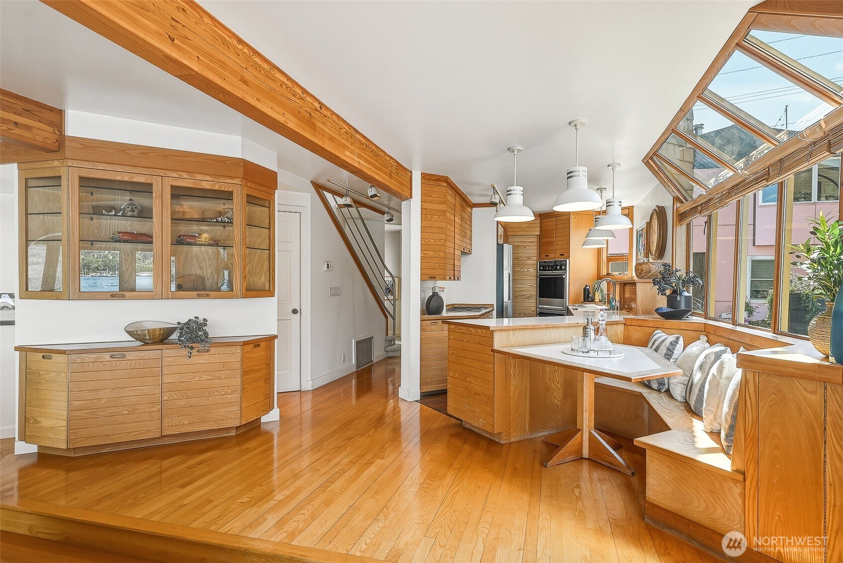 10 E Roanoke Street #8, Seattle, WA 98102
