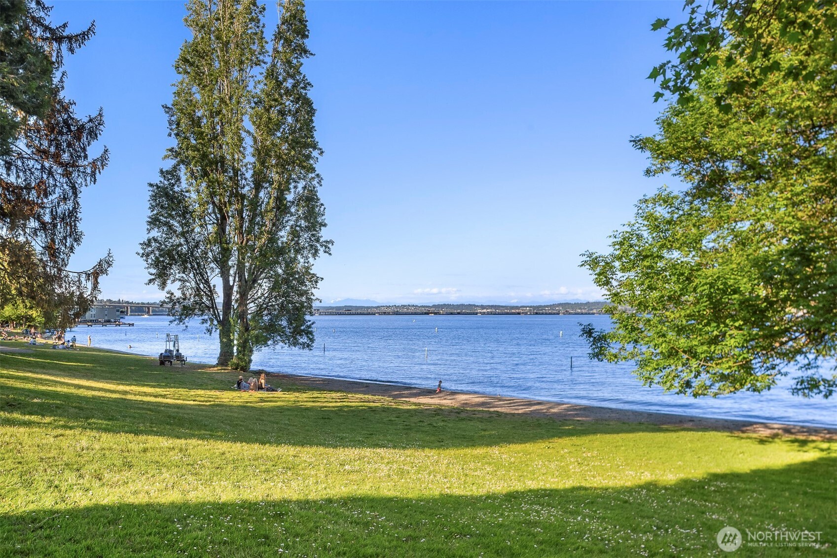 1810 43rd Avenue E #201, Seattle, WA 98112