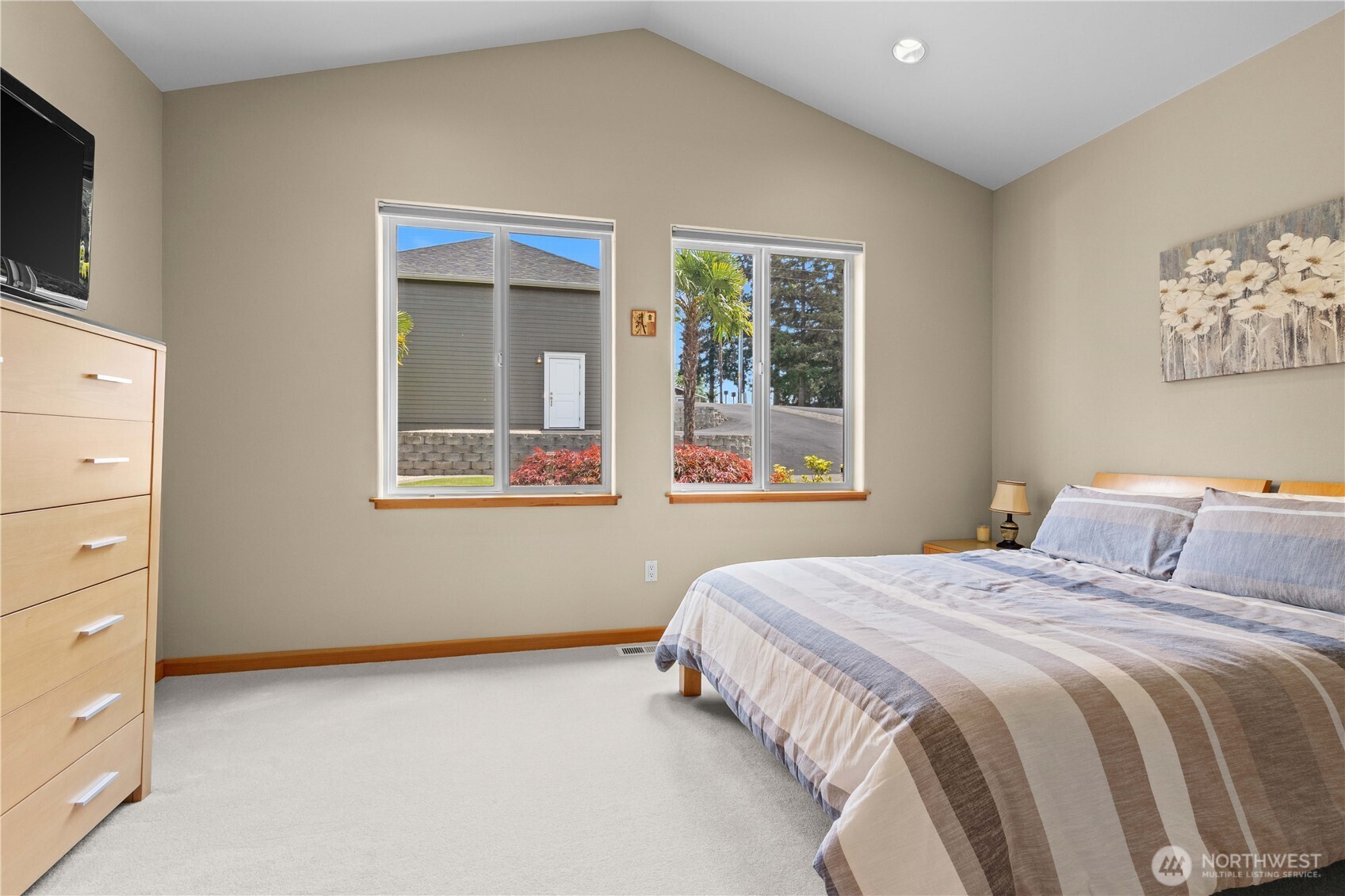 1106 184th Avenue Ct E, Lake Tapps, WA 98391