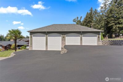 1106 184th Avenue Ct E, Lake Tapps, WA 98391 - Photo 4