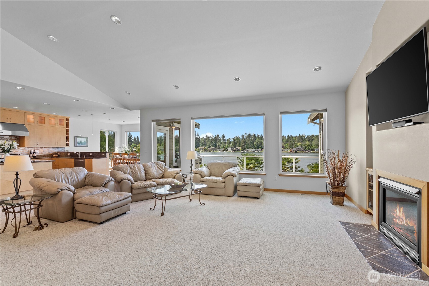 1106 184th Avenue Ct E, Lake Tapps, WA 98391