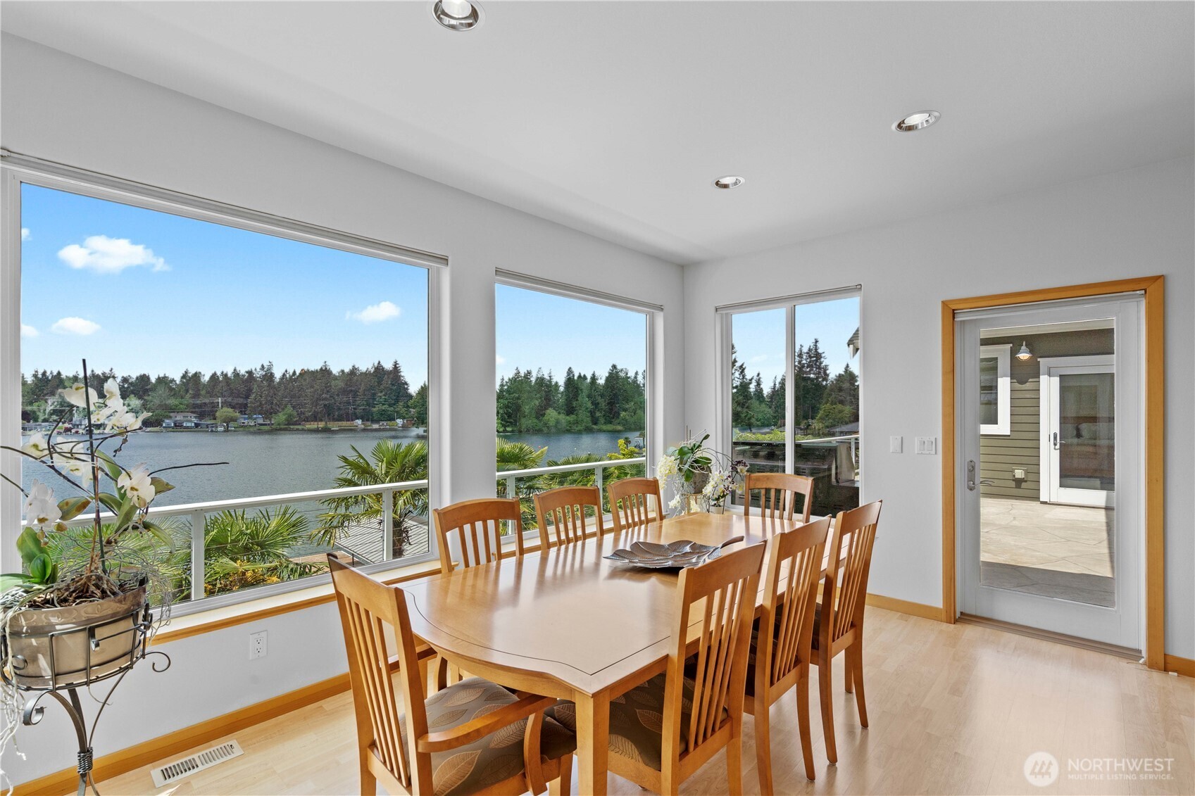 1106 184th Avenue Ct E, Lake Tapps, WA 98391
