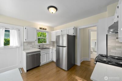 5455 42nd Avenue SW, Seattle, WA 98136 - Photo 9