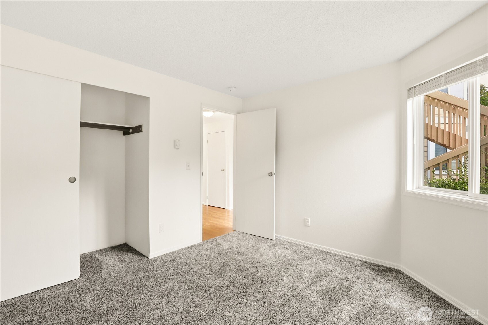 19811 3rd Avenue NW #B27, Poulsbo, WA 98370