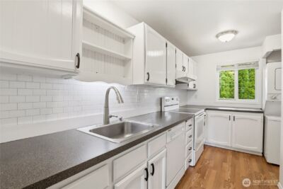 19811 3rd Avenue NW #B27, Poulsbo, WA 98370 - Photo 4