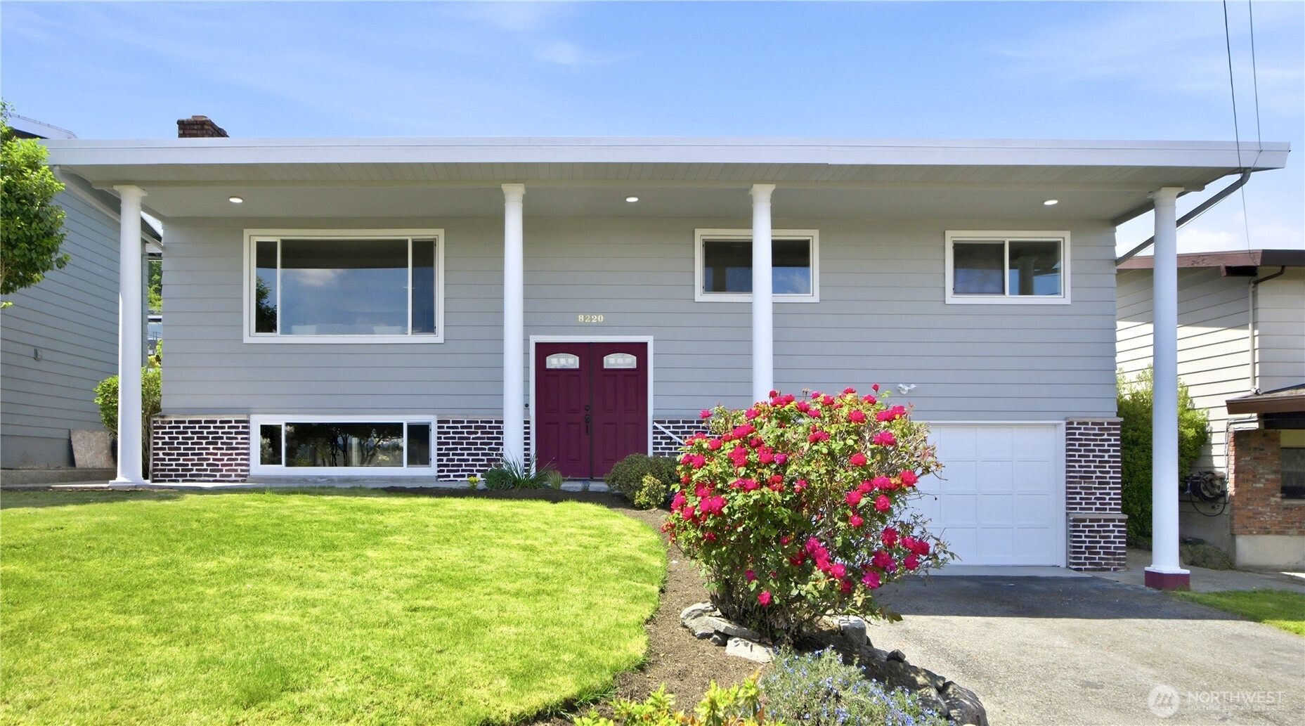 8220 S 120th Street , Seattle, WA 98178