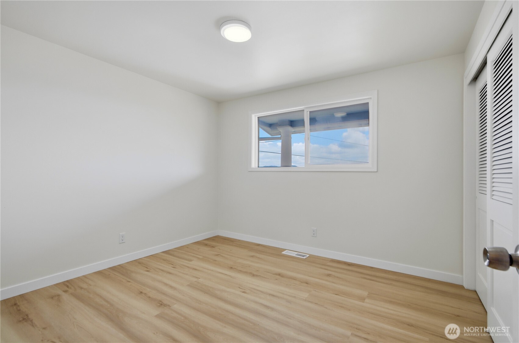 8220 S 120th Street , Seattle, WA 98178