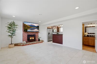 8220 S 120th Street , Seattle, WA 98178 - Photo 17