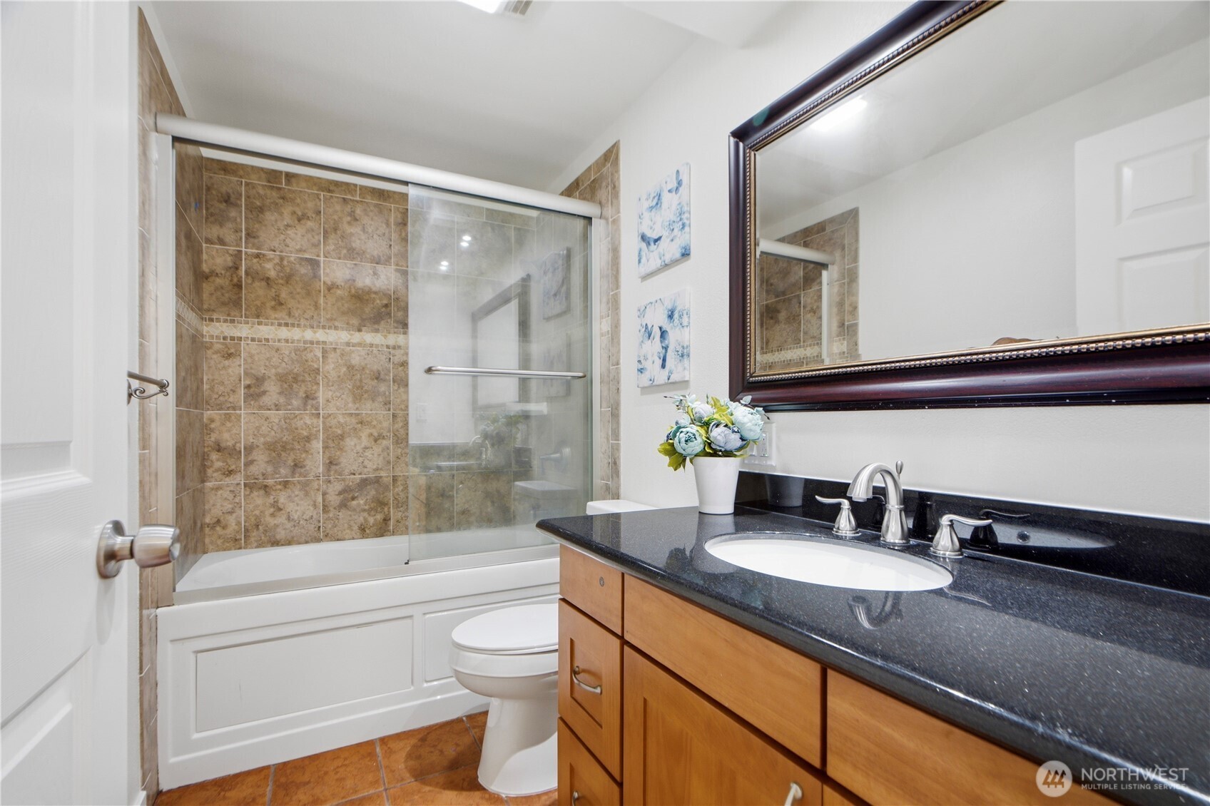 8220 S 120th Street , Seattle, WA 98178