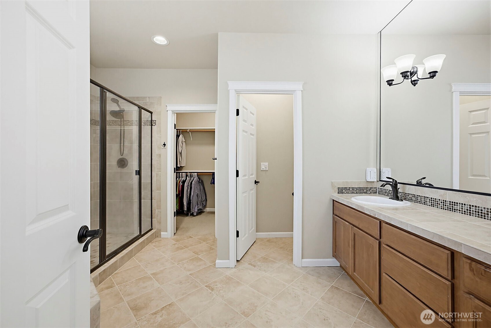 3903 Kingsbury Lane SE, Olympia, WA 98501