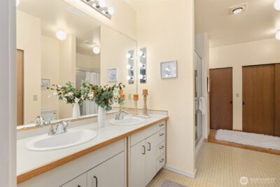 105 Lovell Avenue SW #15-11, Bainbridge Island, WA 98110 - Photo 14