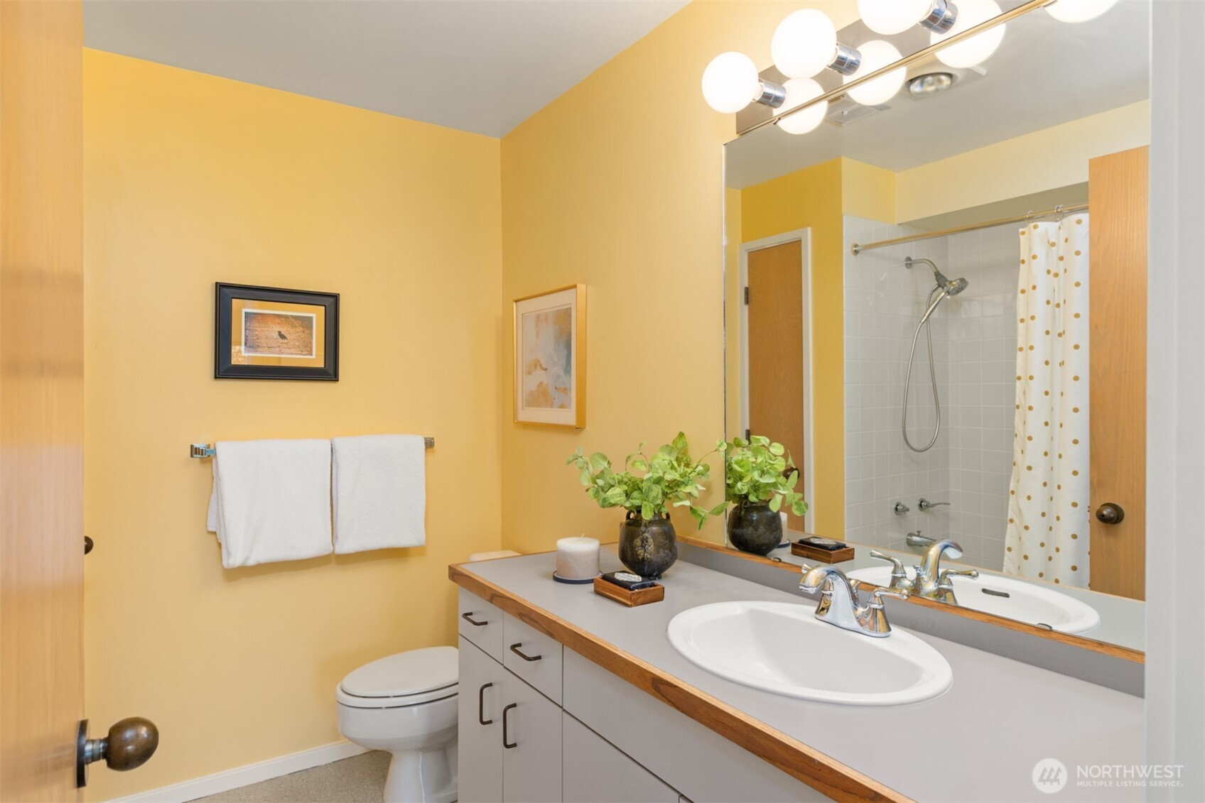 105 Lovell Avenue SW #15-11, Bainbridge Island, WA 98110