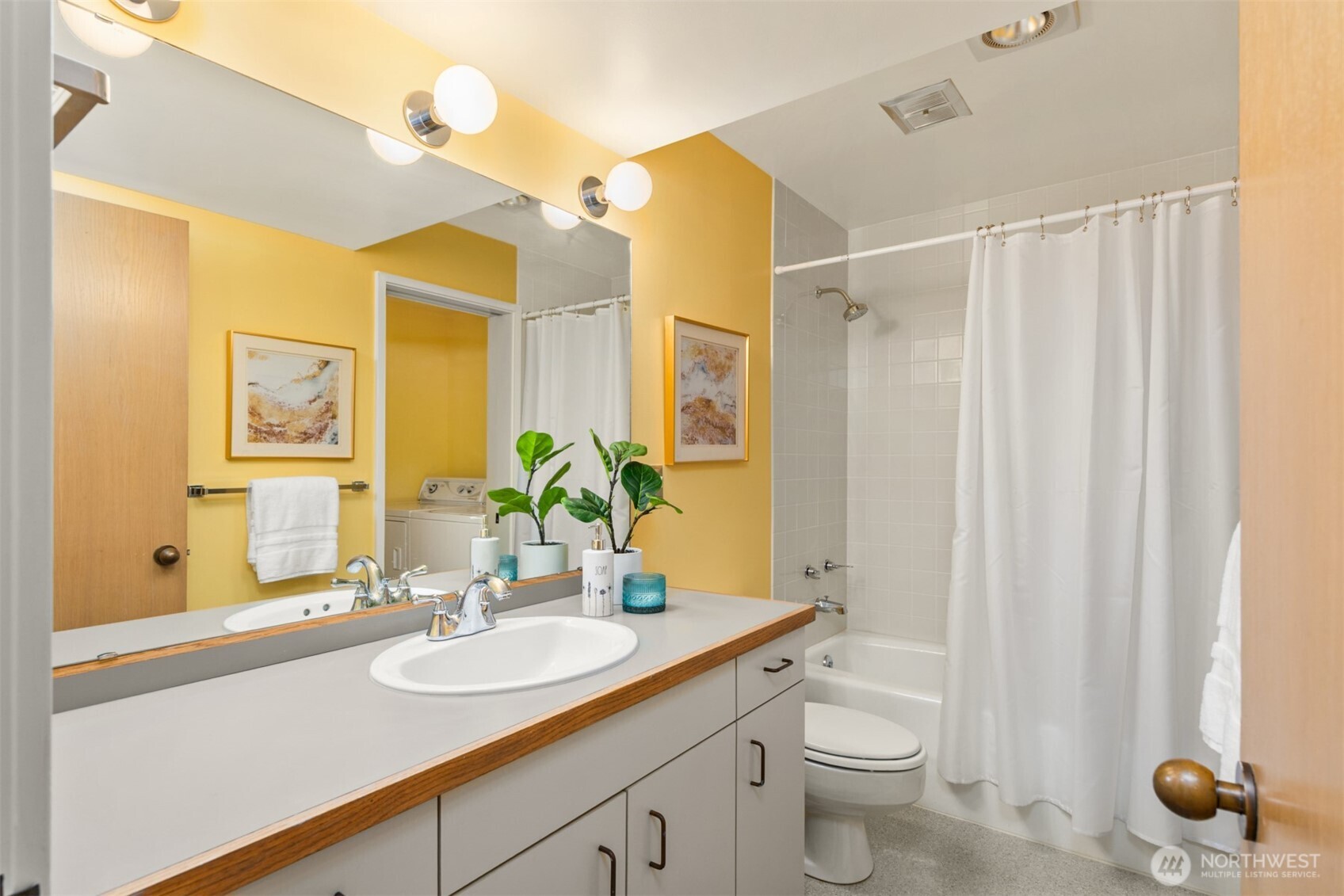 105 Lovell Avenue SW #15-11, Bainbridge Island, WA 98110