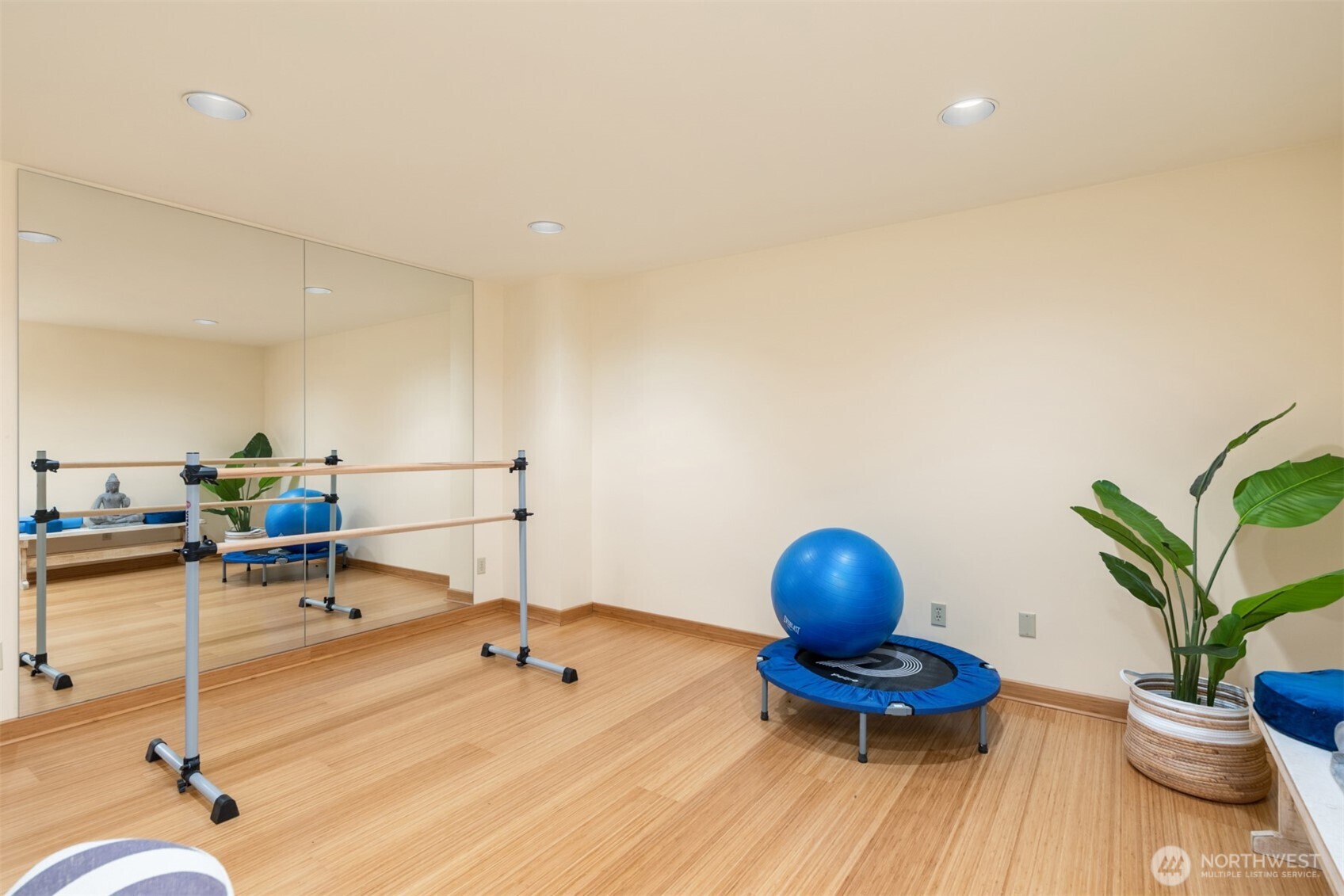 105 Lovell Avenue SW #15-11, Bainbridge Island, WA 98110