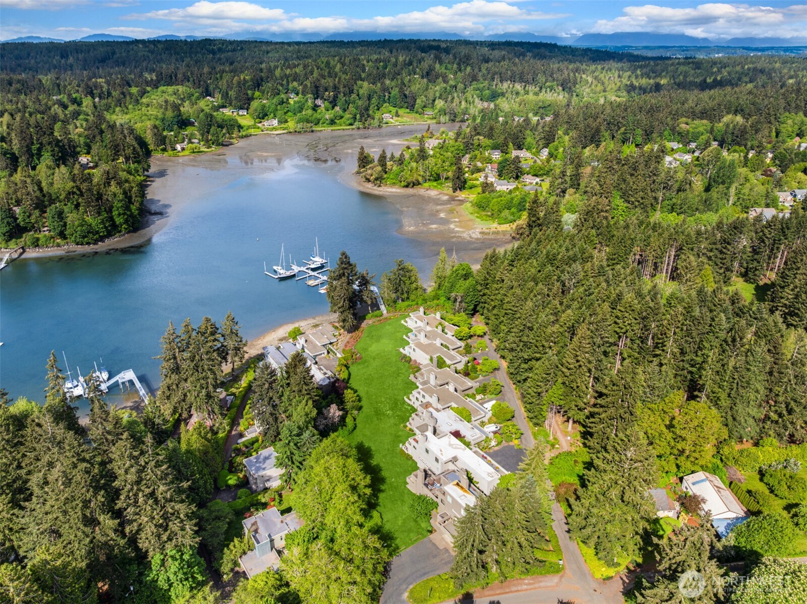 105 Lovell Avenue SW #15-11, Bainbridge Island, WA 98110