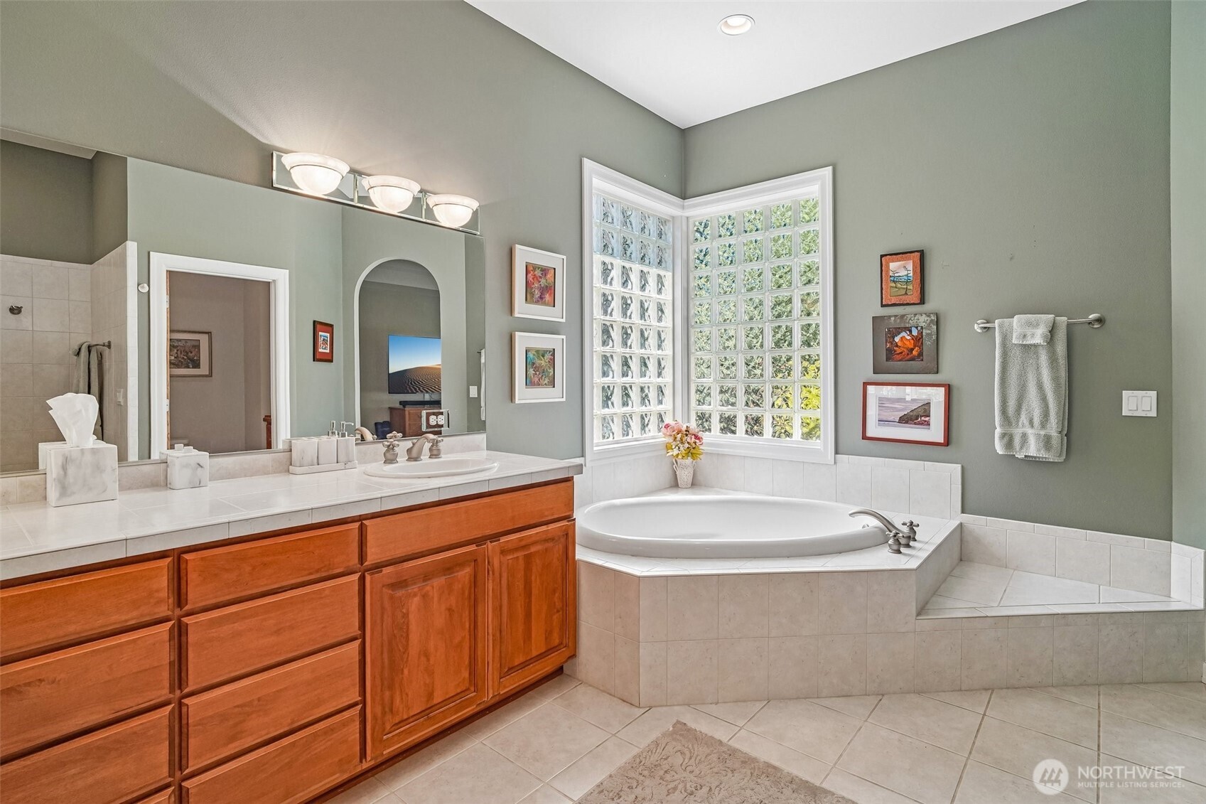 5110 N Foxglove Drive NW, Gig Harbor, WA 98332