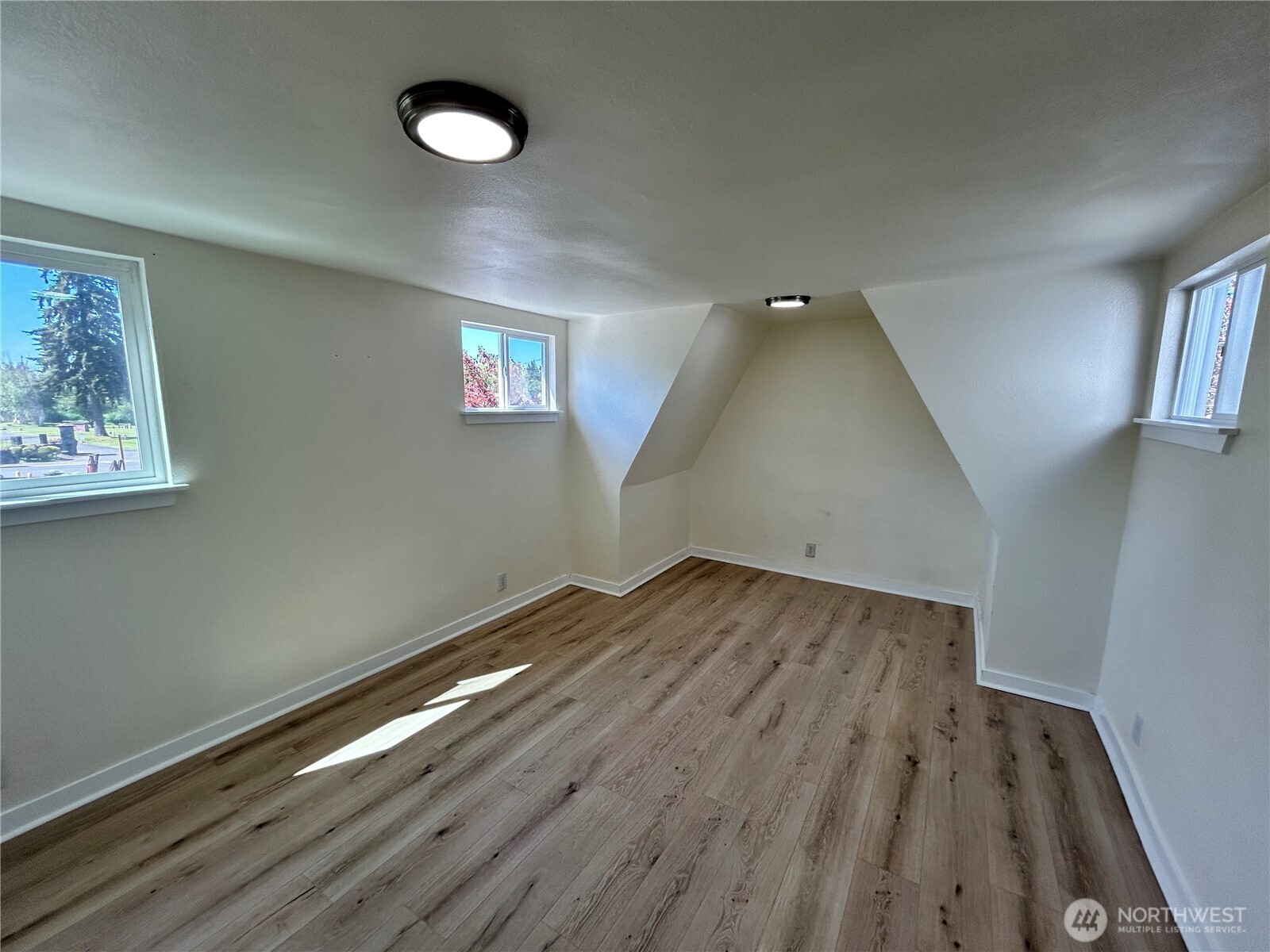 408 Steele Street SE, Olympia, WA 98501