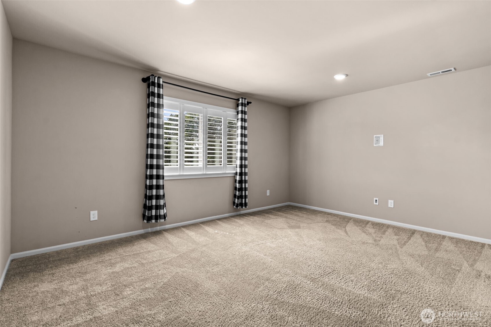 2236 Cantergrove Drive SE, Lacey, WA 98503