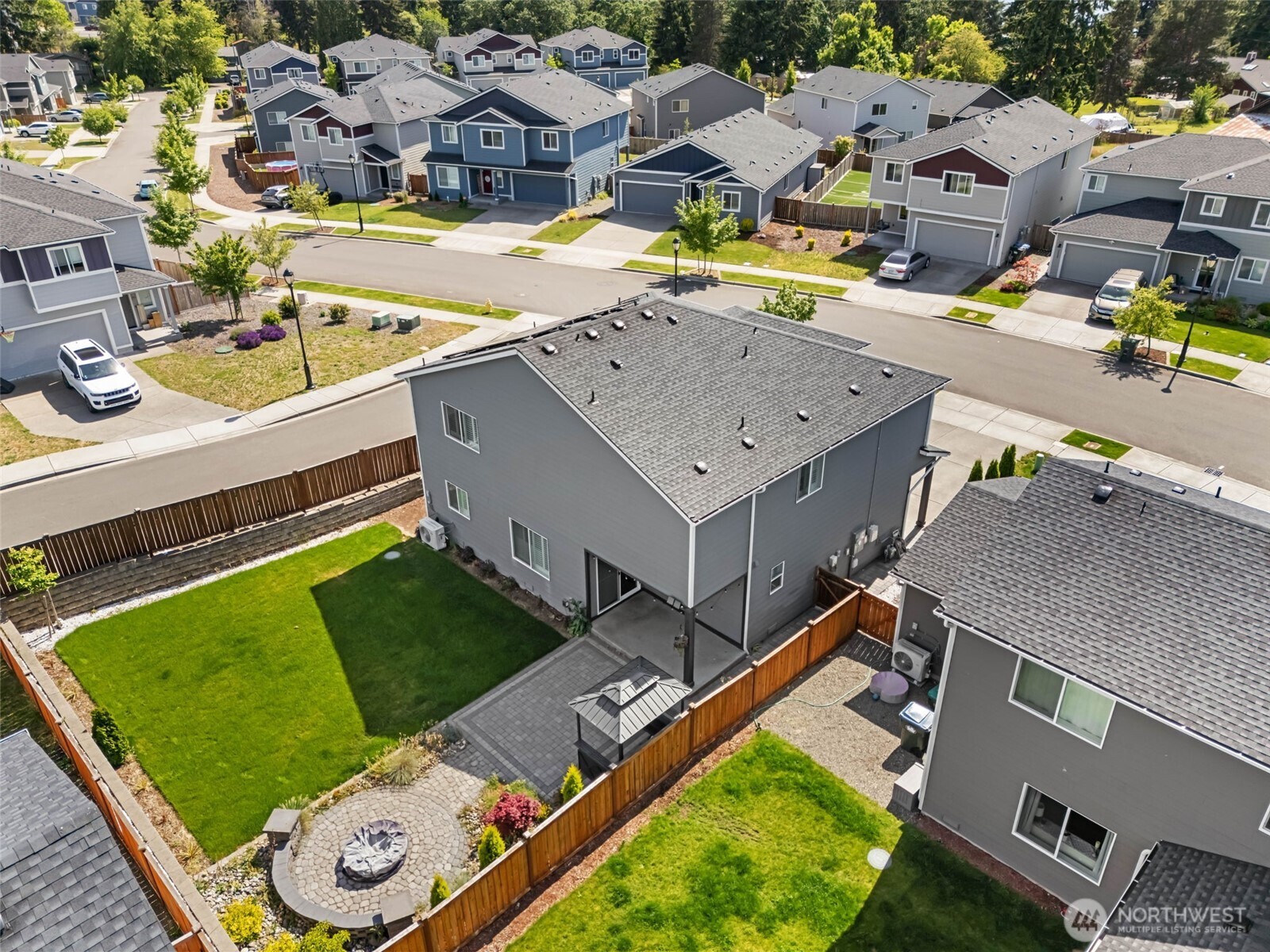 2236 Cantergrove Drive SE, Lacey, WA 98503