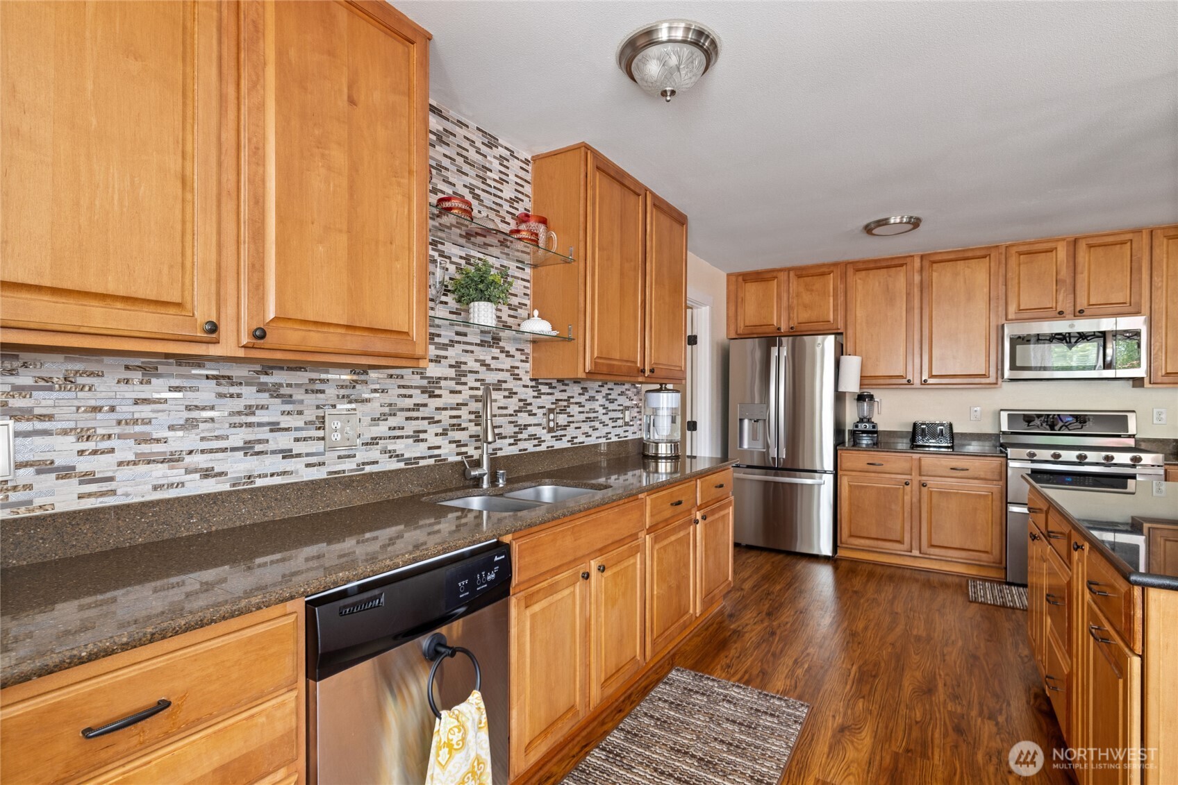 21122 Nordby Drive NW, Poulsbo, WA 98370