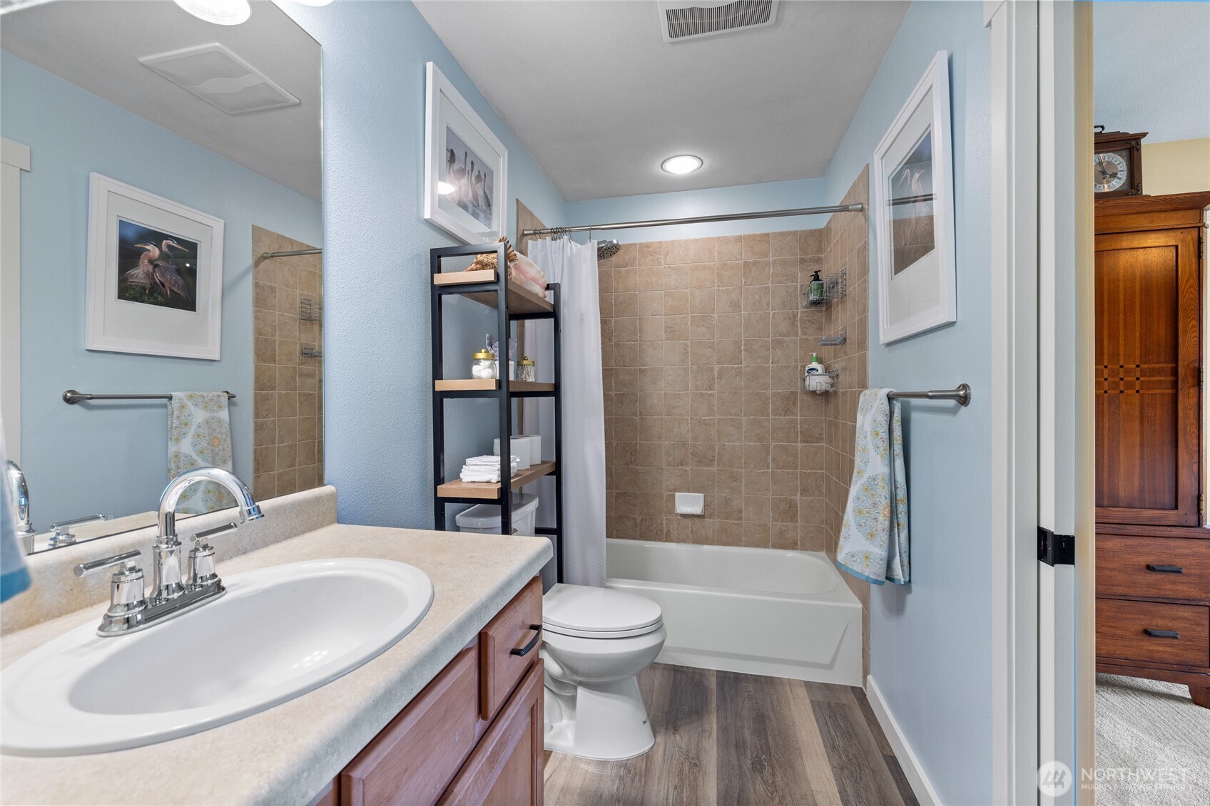 21122 Nordby Drive NW, Poulsbo, WA 98370