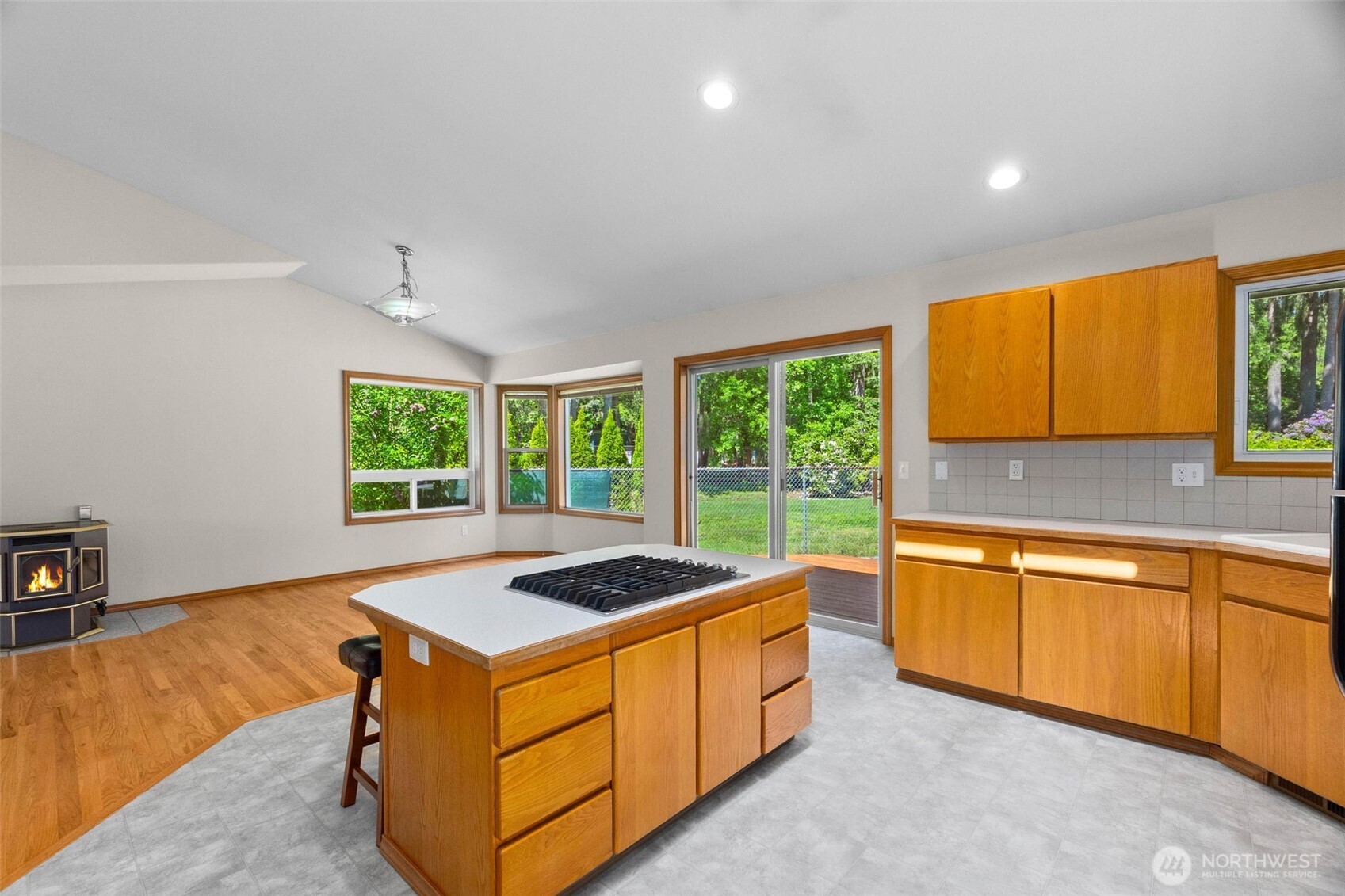 3914 14th Court NE, Olympia, WA 98506