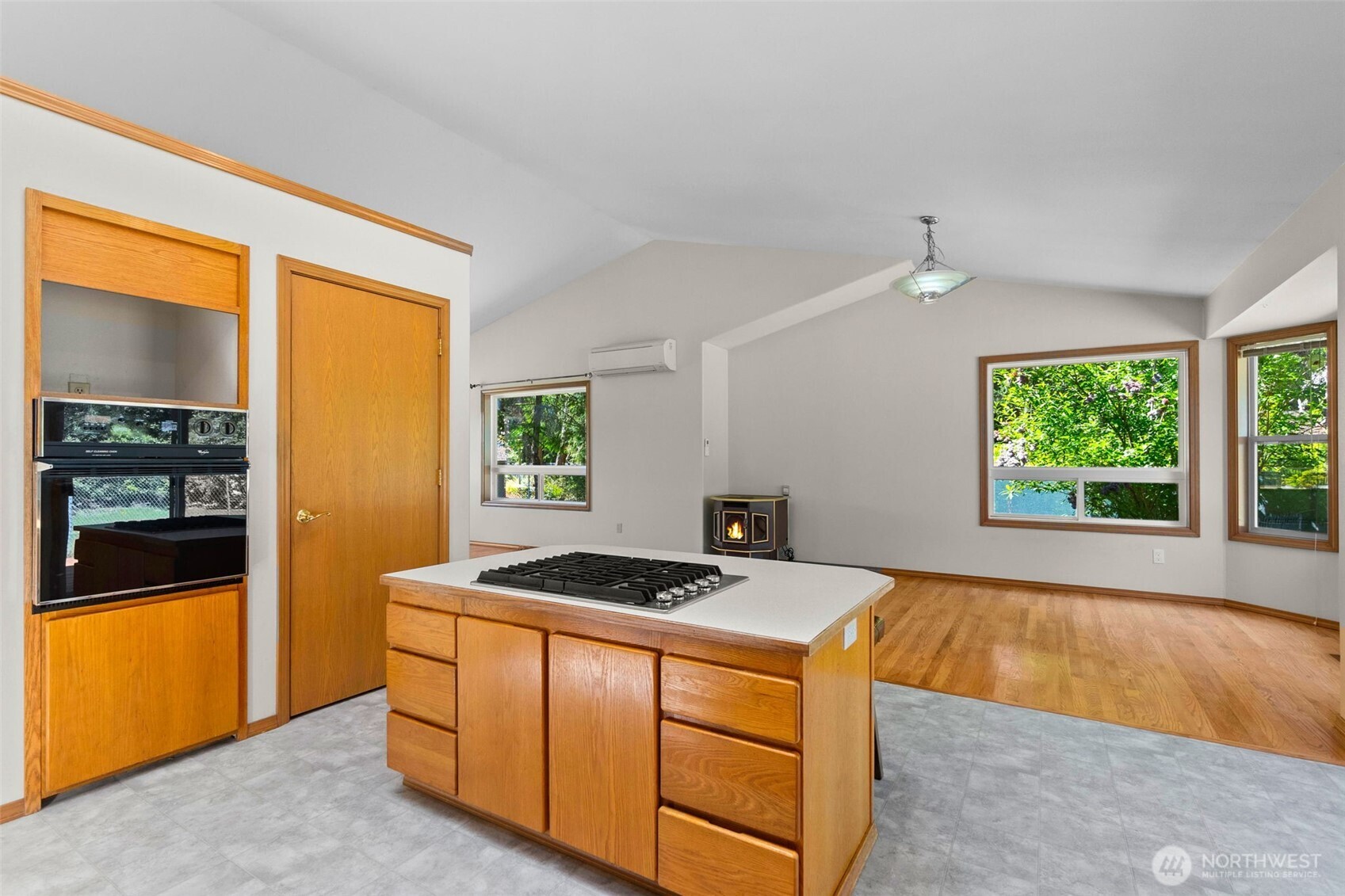 3914 14th Court NE, Olympia, WA 98506