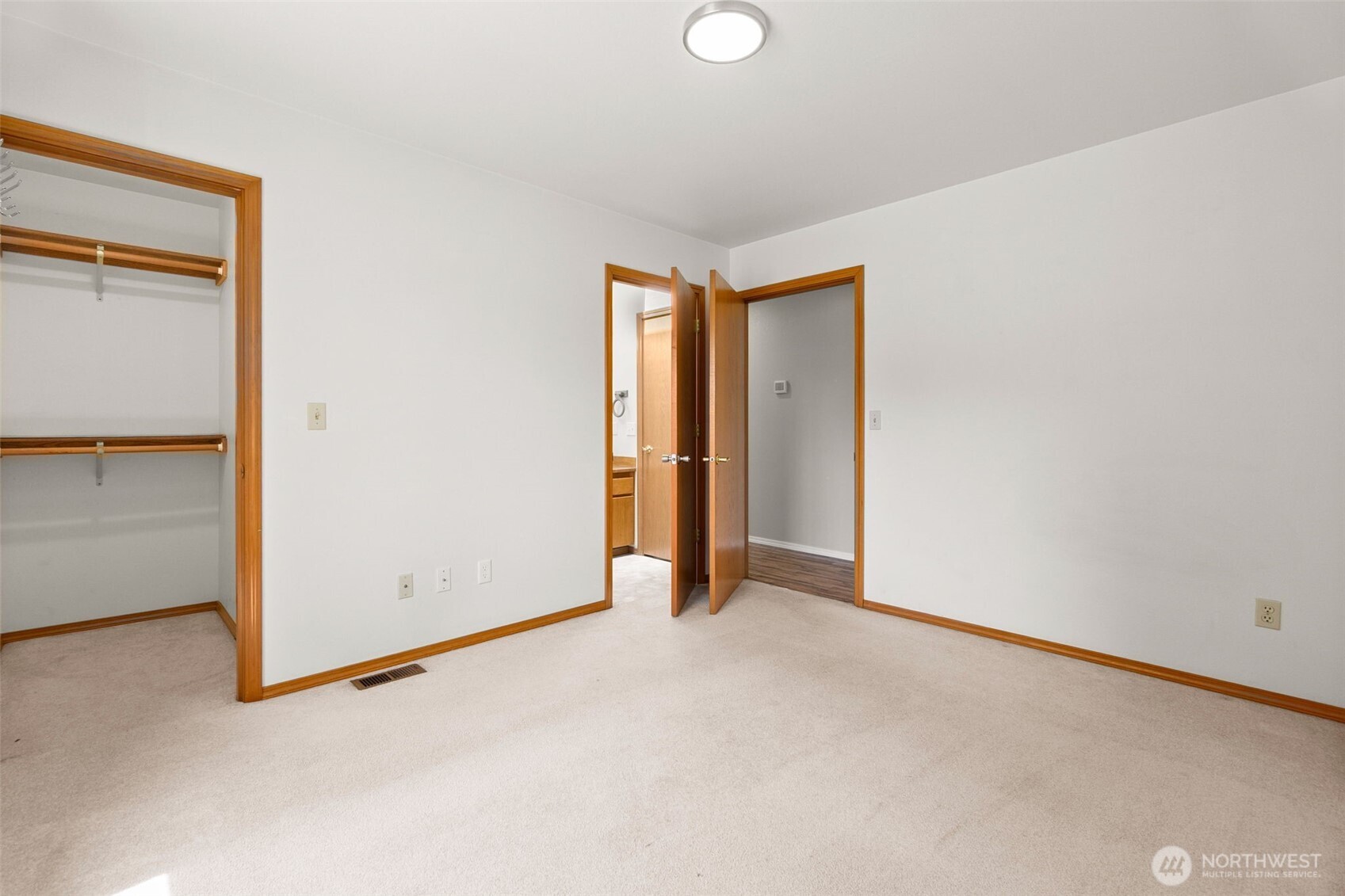 3914 14th Court NE, Olympia, WA 98506