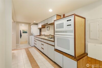 6001 60th Avenue NE, Seattle, WA 98115 - Photo 33