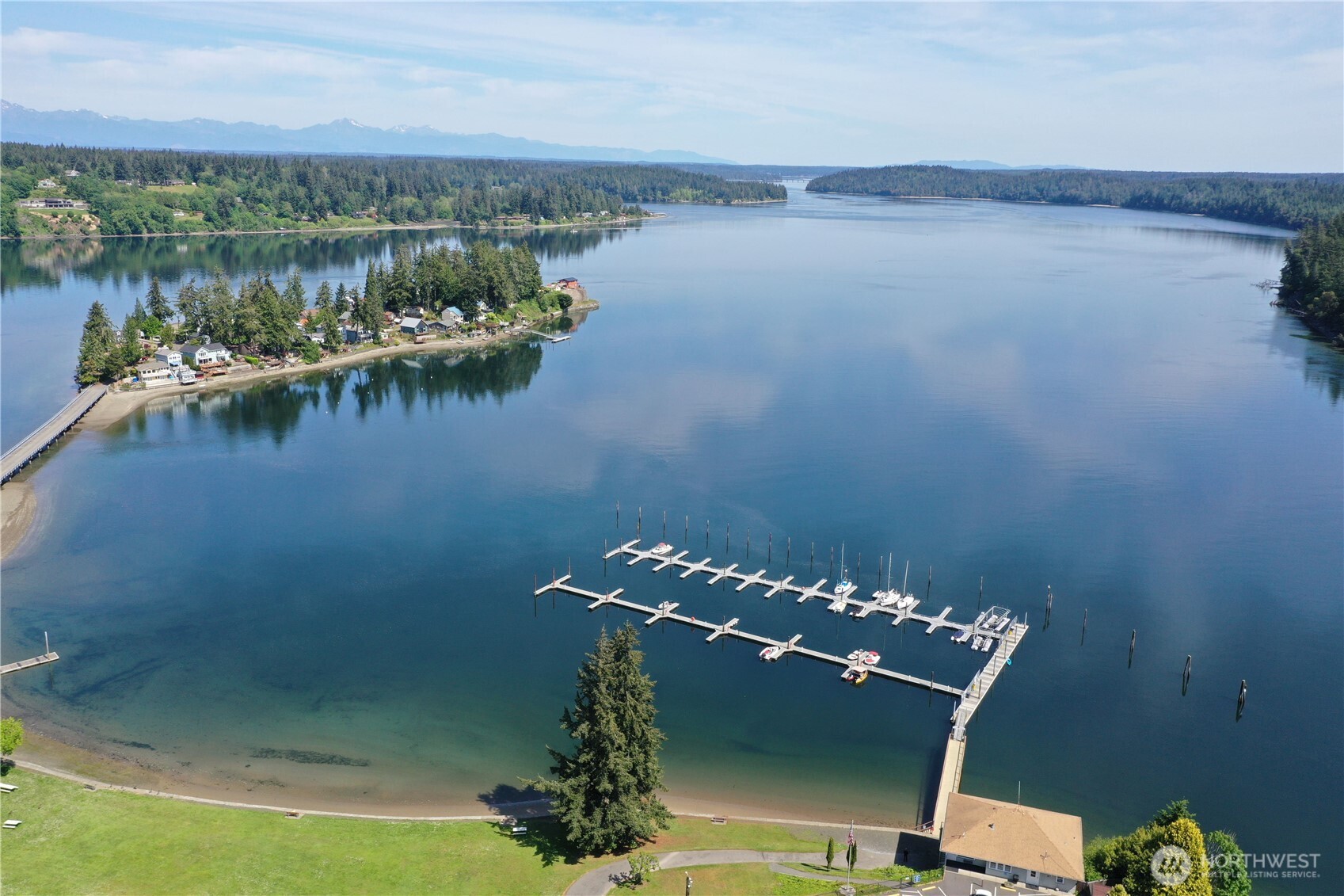 2340 Westwind Drive NW, Olympia, WA 98502