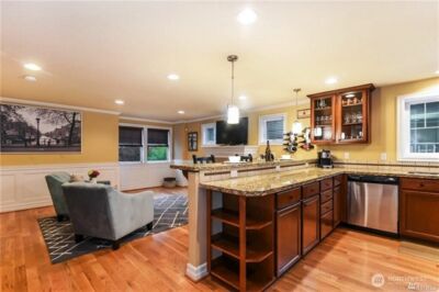 725 N 95th Street #C, Seattle, WA 98103 - Photo 2