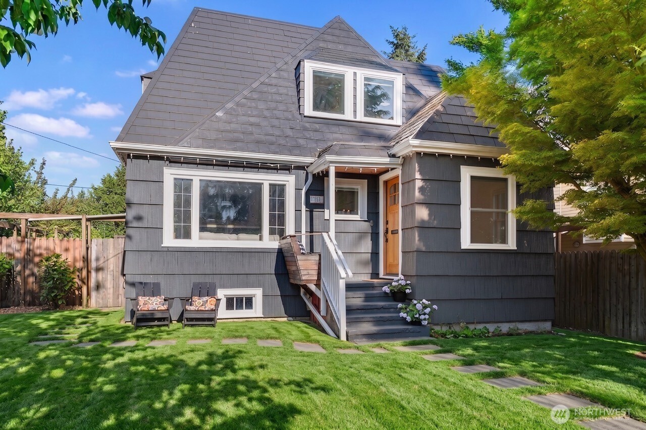 5500 21st Avenue S, Seattle, WA 98108