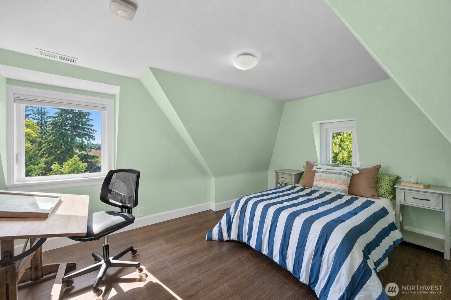 5500 21st Avenue S, Seattle, WA 98108