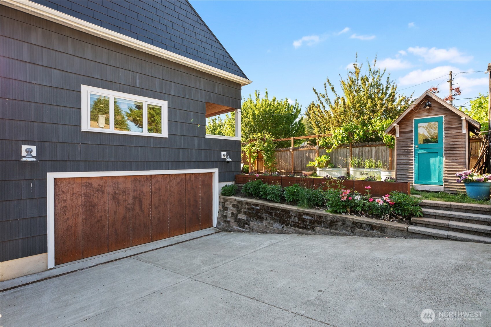 5500 21st Avenue S, Seattle, WA 98108