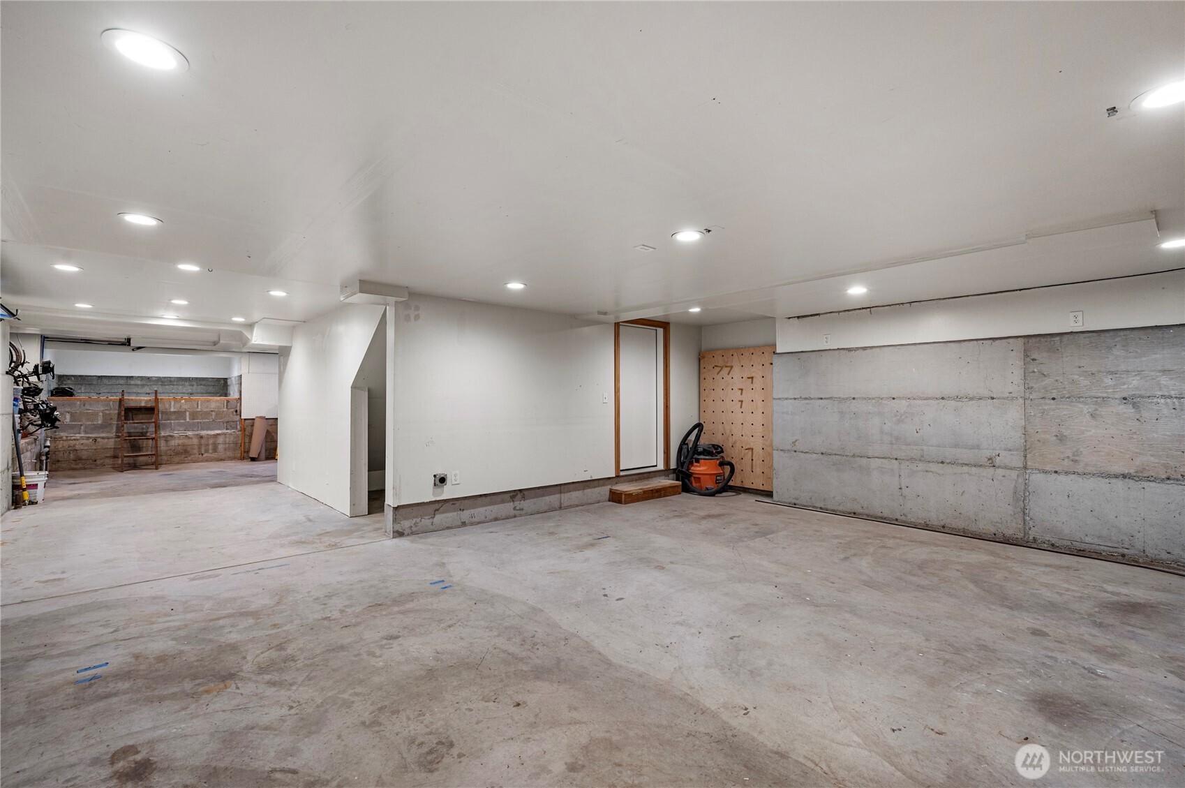 5500 21st Avenue S, Seattle, WA 98108