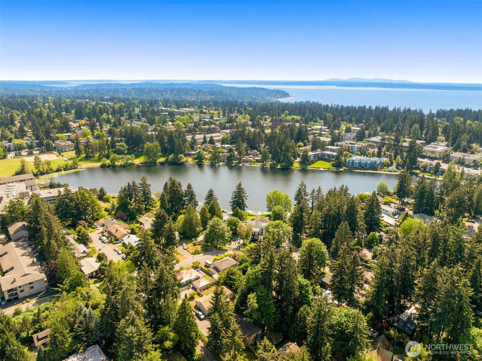 13717 Linden Avenue N #221, Seattle, WA 98133