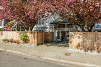 13717 Linden Avenue N #221, Seattle, WA 98133 - Photo 4