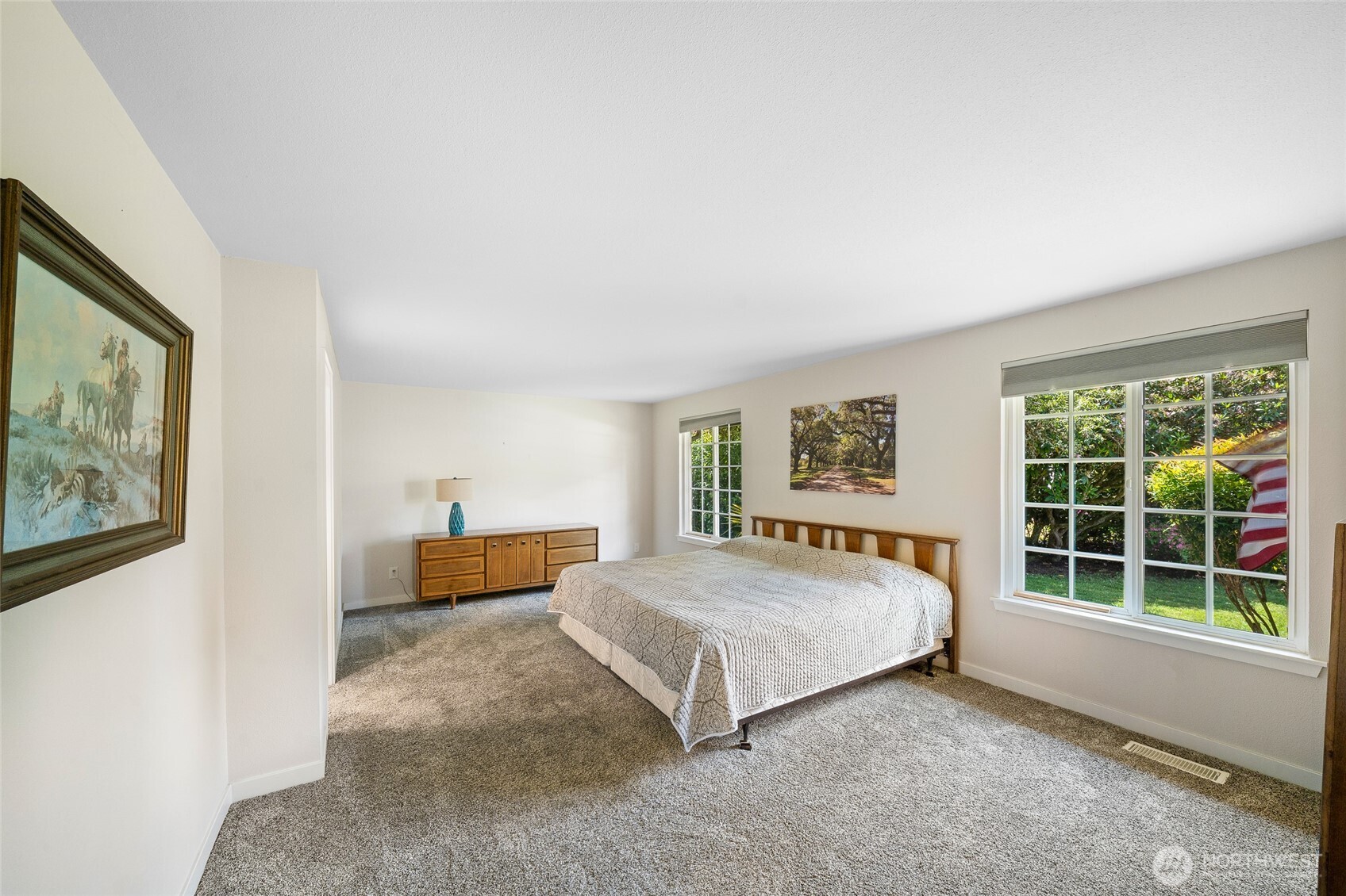 3246 Eastland Circle SE, Olympia, WA 98501