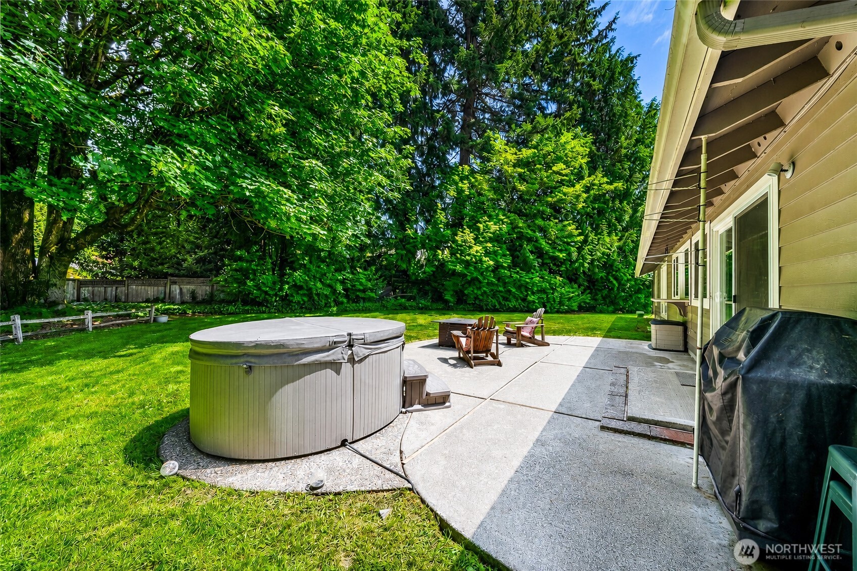 3246 Eastland Circle SE, Olympia, WA 98501