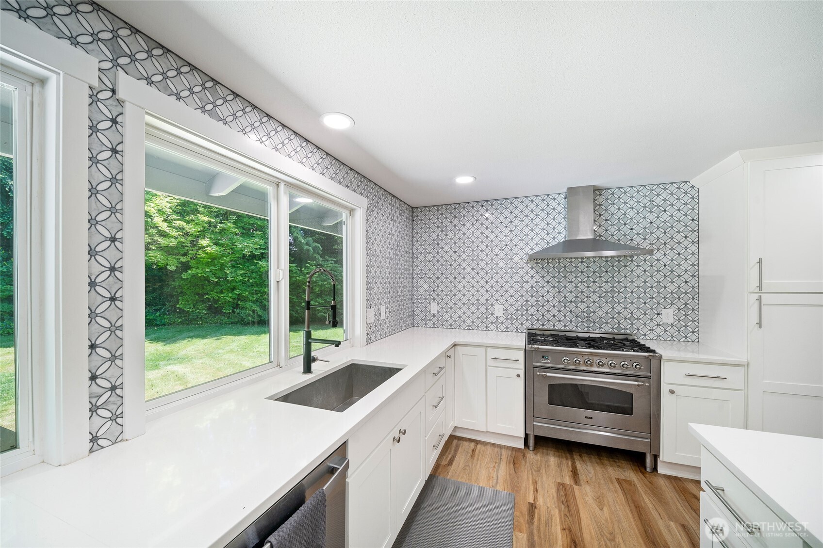 3246 Eastland Circle SE, Olympia, WA 98501