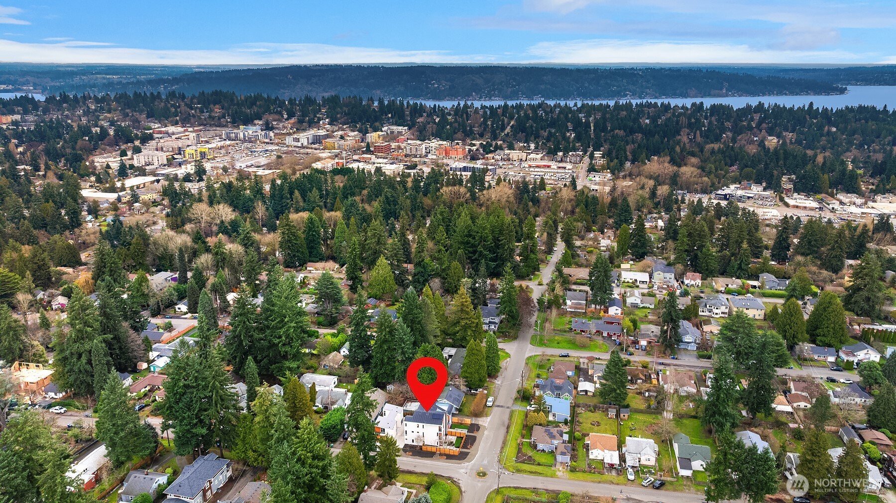 12002 20th Avenue NE, Seattle, WA 98125