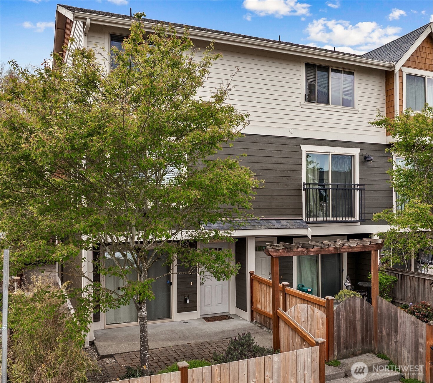 9011 46th Avenue S #B, Seattle, WA 98118