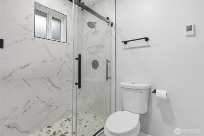 1927 42nd Avenue SW, Seattle, WA 98116 - Photo 14