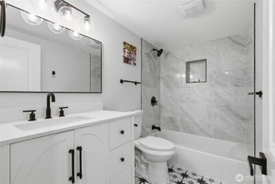 1927 42nd Avenue SW, Seattle, WA 98116 - Photo 26