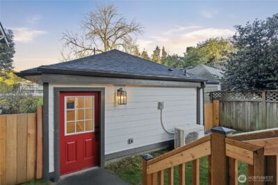 1927 42nd Avenue SW, Seattle, WA 98116 - Photo 30
