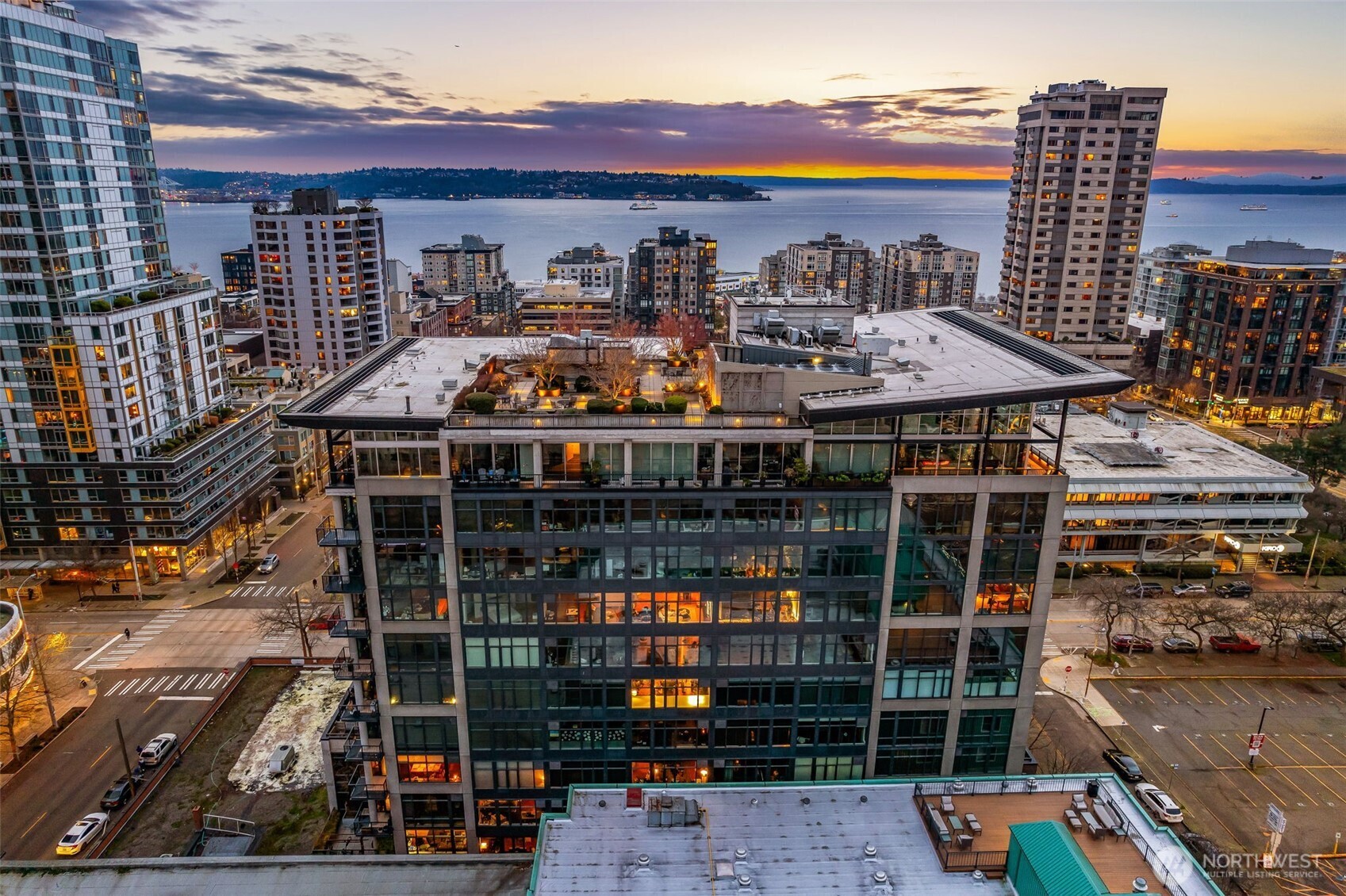2720 3rd Avenue #416, Seattle, WA 98121